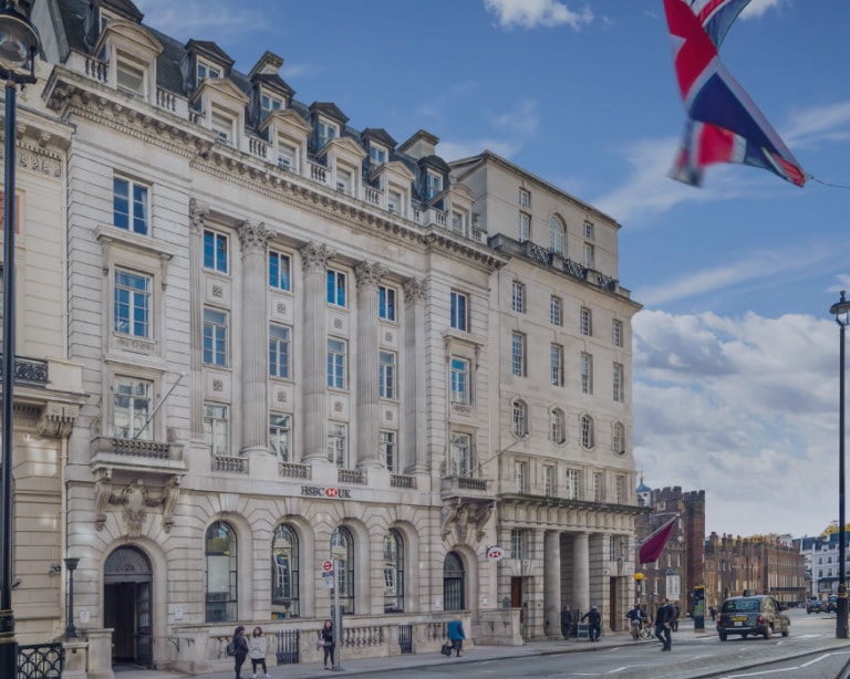 Pall Mall photo mobile